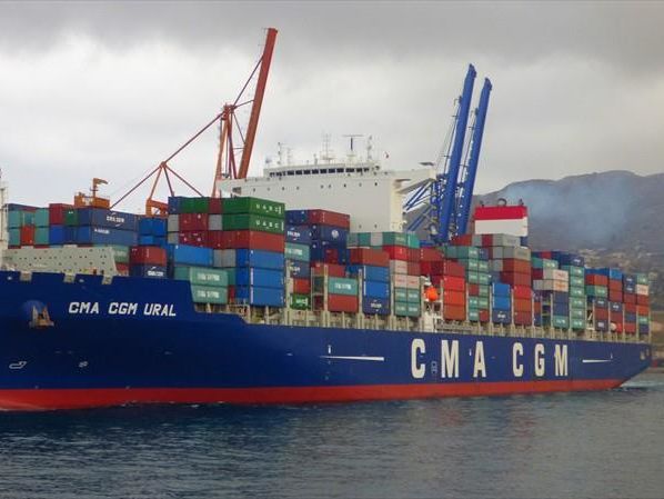 В Одессу направляется контейнеровоз из Китая, на котором в конце января переболели шесть членов экипажа