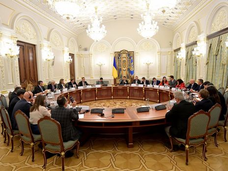 Зеленский встретился с представителями бизнес-ассоциаций