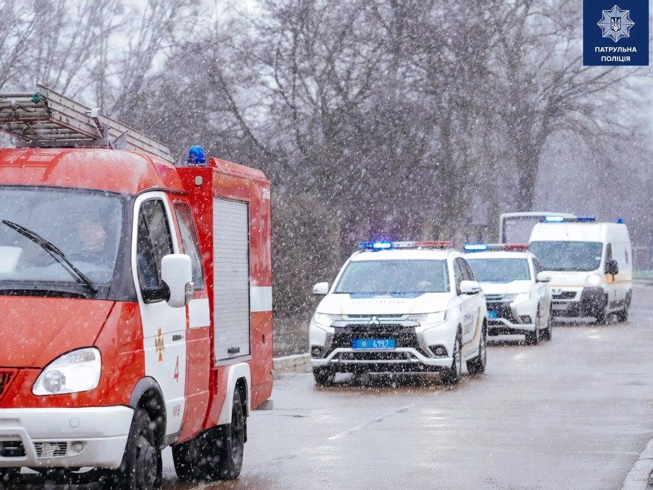 Патрульные начали проверять, как водители уступают дорогу скорой помощи и  спасателям