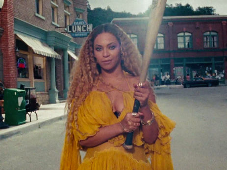 Hold Up: Бейонсе выпустила новый клип. Видео