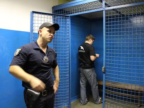 В Нацполиции пообещали демонтировать клетки для правонарушителей на станциях метрополитенов