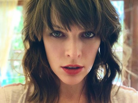 Йовович показала дочь Ошун, которой исполнилось две недели