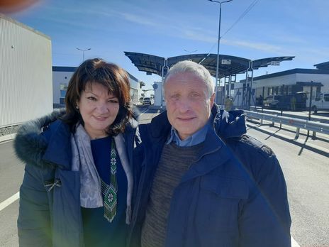 Крымский журналист Семена выехал на лечение на материковую Украину