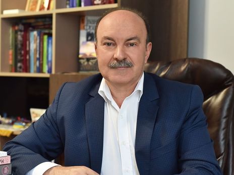 Учителі скаржаться, що їхні оклади менші, ніж зарплата касирів у супермаркетах. Це ставить під загрозу всю систему української освіти