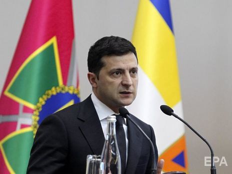 ﻿Українка Зінченко, яка не евакуювалася з Уханя через собаку, заявила, що їй телефонував Зеленський