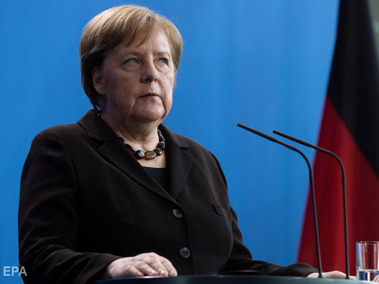 ﻿Меркель заявила, що не стане втручатися у вибори нового голови партії