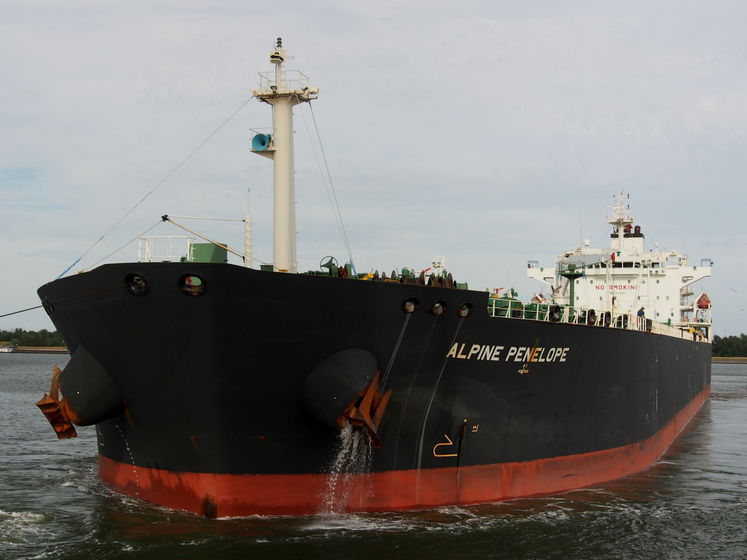 Пираты захватили украинского моряка у берегов Нигерии – МИД Украины
