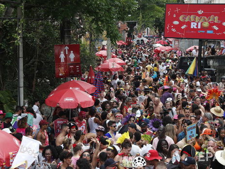 В Рио-де-Жанейро открылся традиционный карнавал. Фоторепортаж