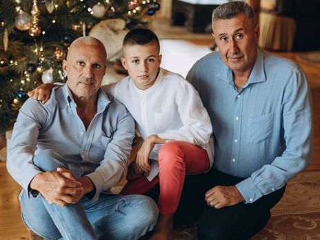 Жена Ярославского показала своих мужчин