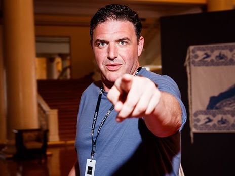 Виторган: Суркова возбуждают негативные реакции. Этот порноканал работает у него без помех