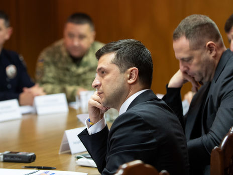 ﻿Зеленський скликає позачергове засідання Ради на 4 березня