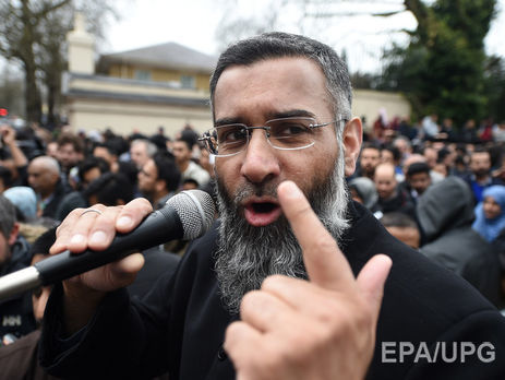 Исламского проповедника Чоудари в Великобритании осудили на пять с половиной лет тюрьмы за пропаганду ИГИЛ