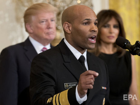 Генхирург США призвал граждан перестать покупать маски для защиты от коронавируса