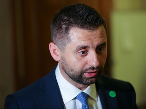 Арахамия считает, что украинскому правительству не хватает вице-премьера по обороне