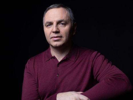 Портнов обвинил волонтера Синицына в неуплате налогов. Тот подал заявления в ГБР и полицию