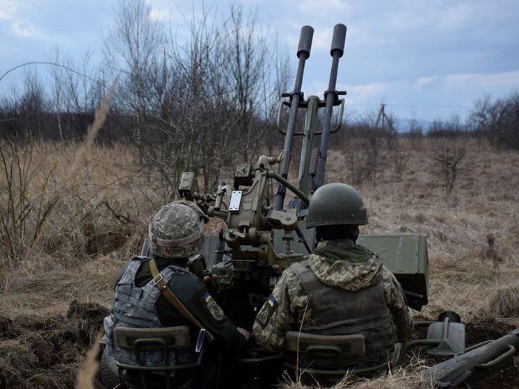 На Донбассе двое украинских военных получили ранения, трое – боевые травмы