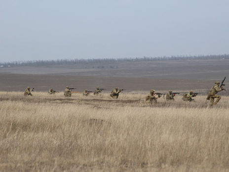 Четверо украинских военных получили ранения на Донбассе – штаб ООС