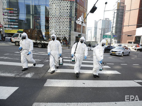 В Китае число жертв коронавируса превысило 3 тыс., за его пределами умерли 214 человек