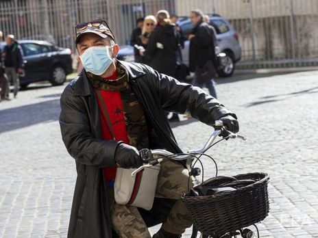 В Италии количество жертв коронавируса достигло 107