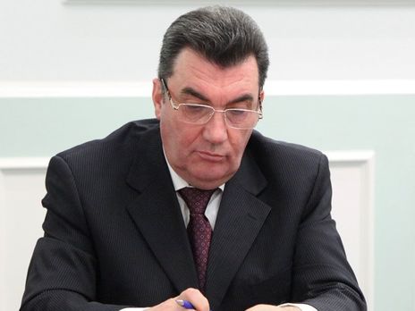 ﻿Данілов заявив, що епідемія COVID-19 почалася через витік коронавірусу із секретної китайської лабораторії