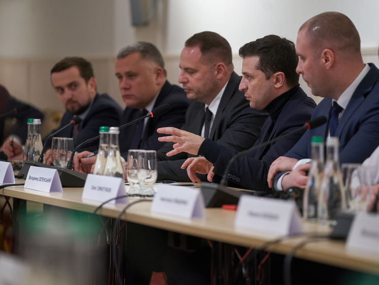Зеленский вызвал министра инфраструктуры в Кременчуг, бизнес которого пожаловался на "Укрзалізницю"