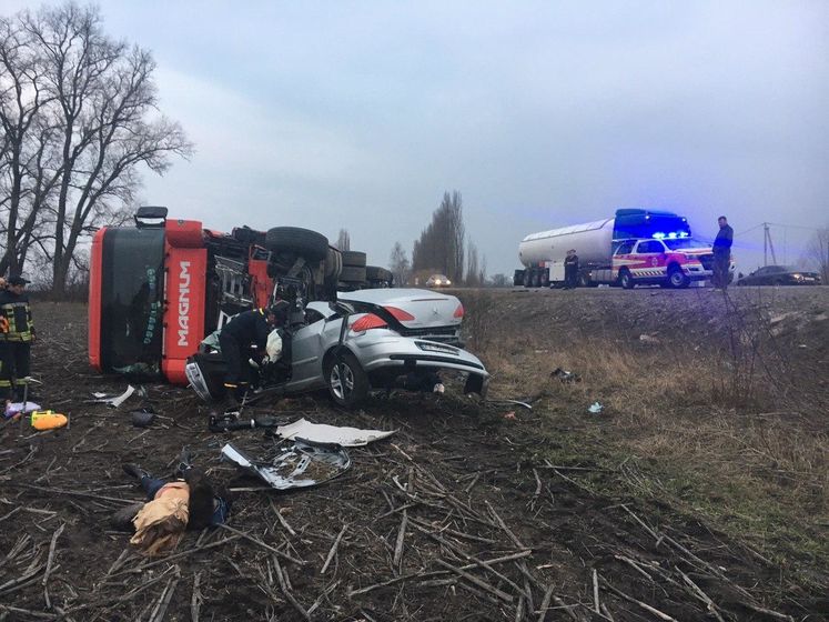 ﻿У Київській області у ДТП загинуло троє людей