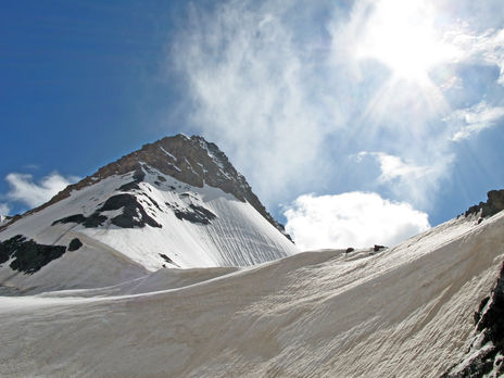 ﻿В Альпах унаслідок сходження двох лавин загинуло шестеро осіб