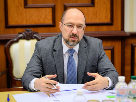 Шмыгаль утвердил усиленный план борьбы с распространением коронавируса SARS-CoV-2 в Украине