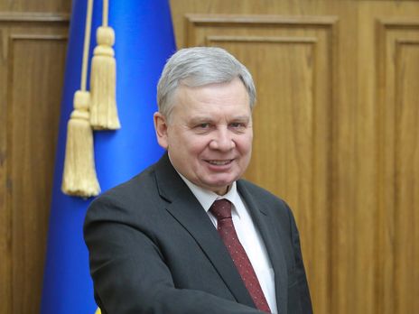 ﻿В української армії проблеми з озброєнням – міністр оборони