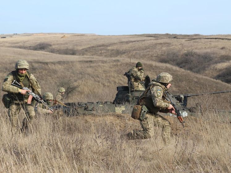 Обстрел украинских военных на Донбассе. Состояние троих крайне тяжелое, из них двое – в коме