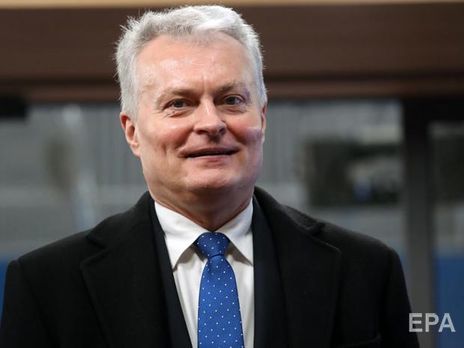 Президент Литвы отменил визит в Украину из-за коронавируса