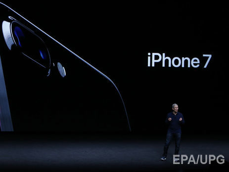 Компания Apple представила новые iPhone 7 и 7 Plus