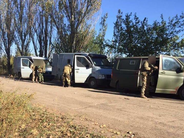 Правоохранители перекрыли крупный канал поставок товаров на оккупированную боевиками "ДНР" территорию