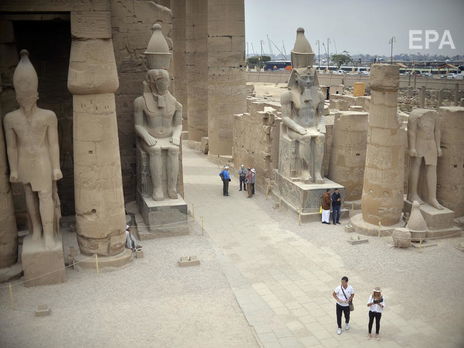﻿У двох готелях у Єгипті українських туристів закрили на карантин