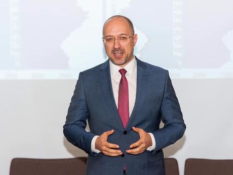 Коронавирус SARS-CoV-2. Шмыгаль призвал украинцев отказаться от междугородних поездок