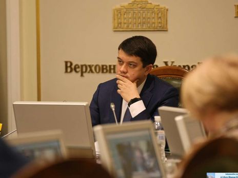 Рада отменила две пленарные недели из-за коронавируса