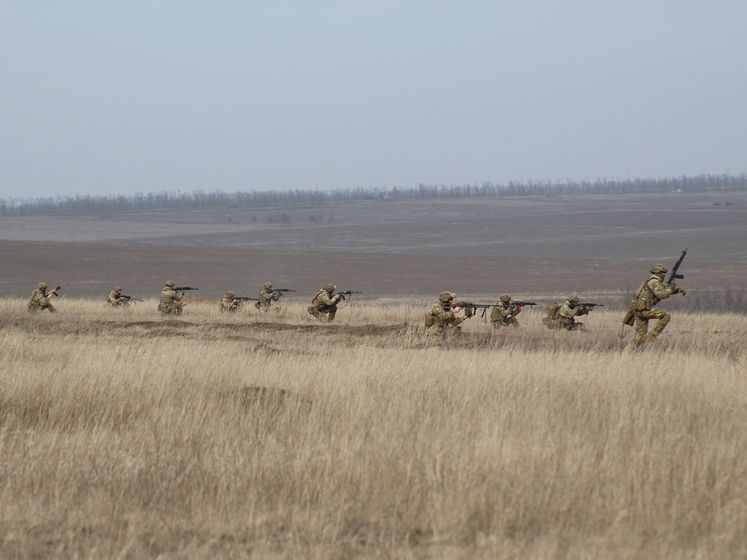 Трое украинских военных получили ранения на Донбассе &ndash; штаб ООС