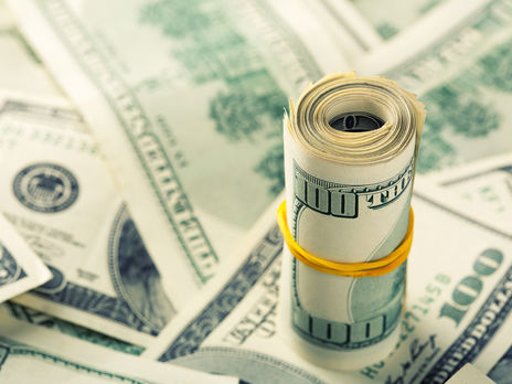 Гривна снова подешевела к доллару и евро