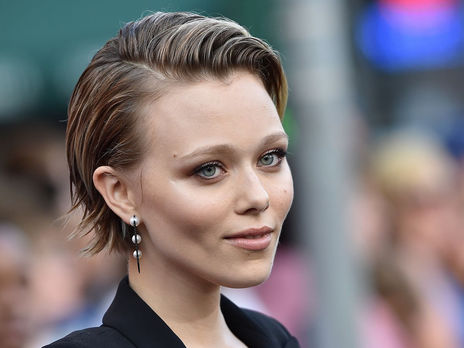 Голливудская актриса из Украины заболела коронавирусом