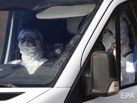 В РФ открыли дело против профессора-инфекциониста. Она не сообщила о поездке в Испанию и заразила коронавирусом 11 коллег