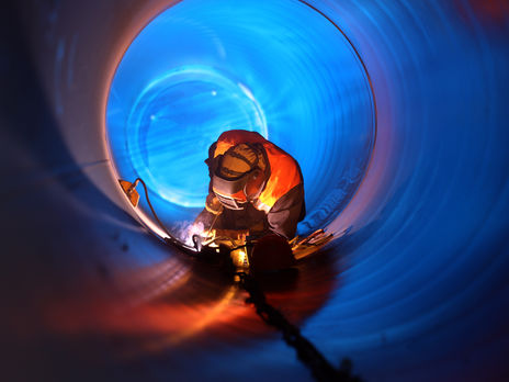 ﻿Падіння промвиробництва в Україні сповільнилося до 1,5% – Держстат