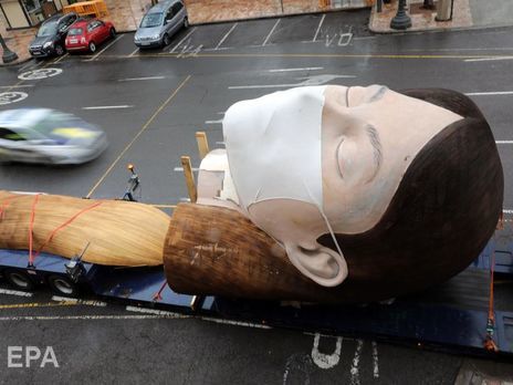 Количество инфицированных коронавирусом в Испании приблизилось к 40 тыс. Среди заболевших – 5,4 тыс. медиков