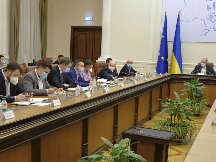 Кабмин предложил ввести в Украине уголовную ответственность за экспорт товаров противоэпидемического назначения