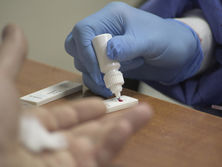 В Украине известно о 942 случаях заражения коронавирусом