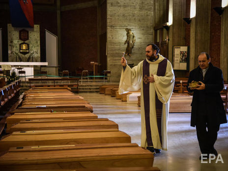 Количество умерших от коронавируса в Италии превысило 10 тысяч человек