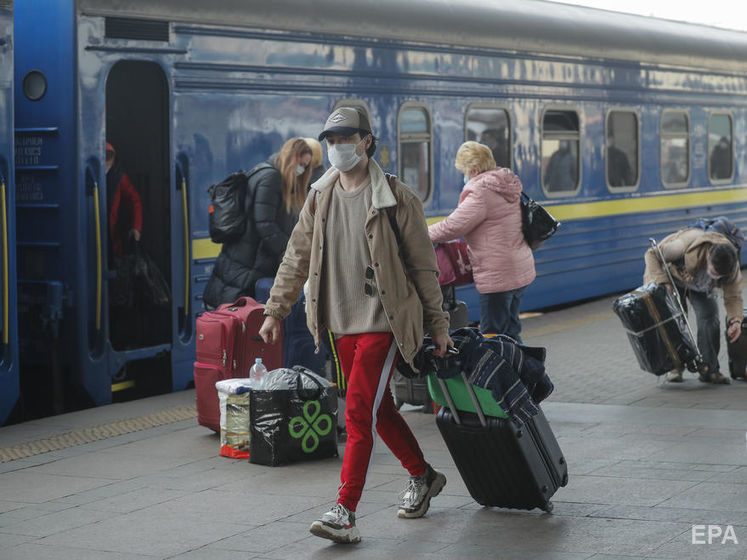 В Украину из-за границы в рамках эвакуации вернулось более 144 тыс. граждан – МИД