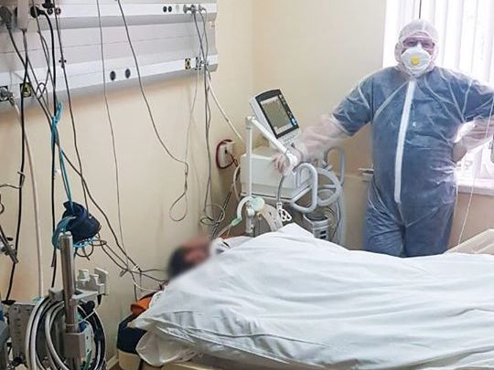 ﻿В Олександрівській лікарні Києва двоє пацієнтів із COVID-19 перебувають у важкому стані – головлікарка