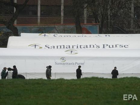 В Центральном парке Нью-Йорка разворачивают полевой госпиталь для больных COVID-19. Фоторепортаж
