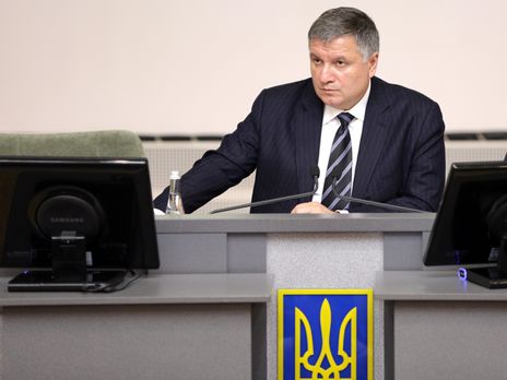 Аваков о возвращающихся в Украину: Ради безопасности миллионов мы пойдем на неудобства для нескольких тысяч