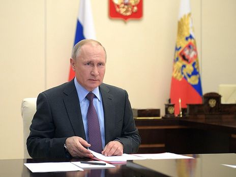 ﻿Ілларіонов: Згідно з офіційною біографією, Путіну 67 років. Згідно з неофіційною – 69